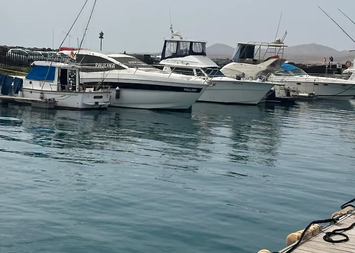 Esmeralda 15 דירה